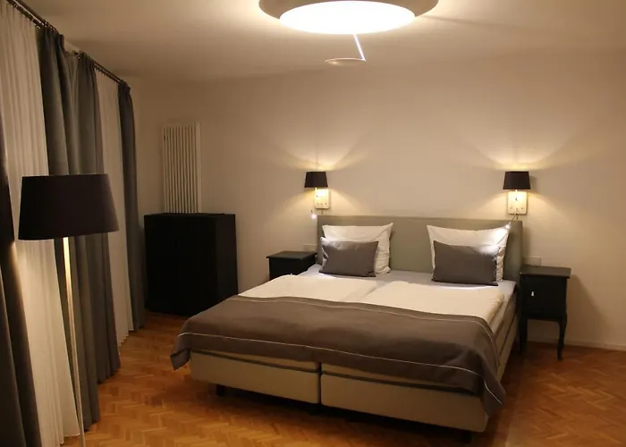 Heinrich Schuetz Residenz 5*