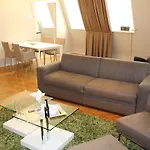 Hotel Heinrich Schuetz Residenz 5*