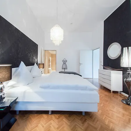 Heinrich Schuetz Residenz 5*