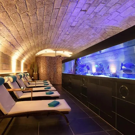 Heinrich Schuetz Residenz