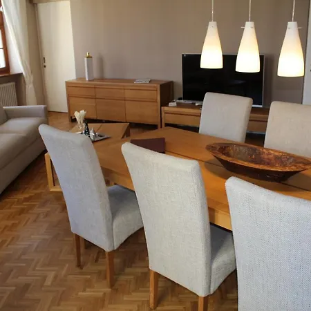 Heinrich Schuetz Residenz