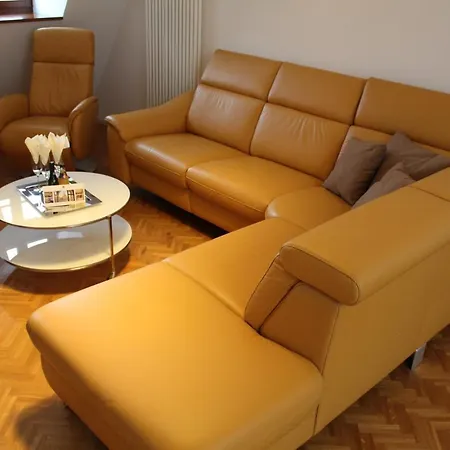 Heinrich Schuetz Residenz 5*