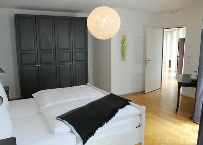 Heinrich Schutz Residenz فندق